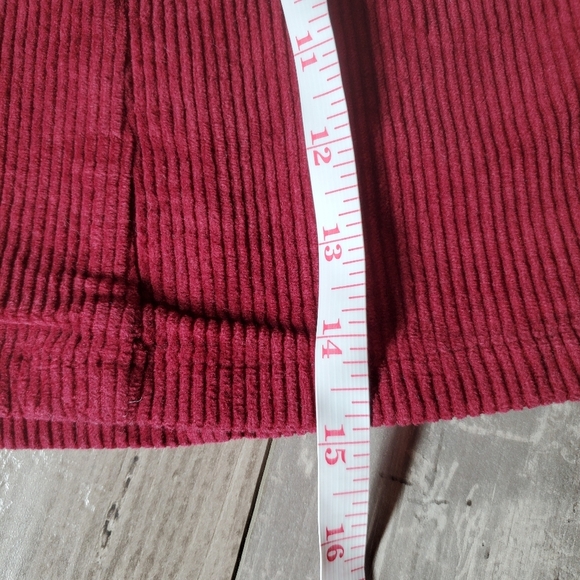 Forever 21 Burgundy Mini Corduroy Skirt Size Medium NWOT - Picture 8 of 12